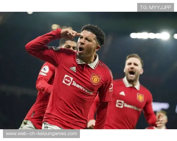 传奇教练回归：战术革新引发热议