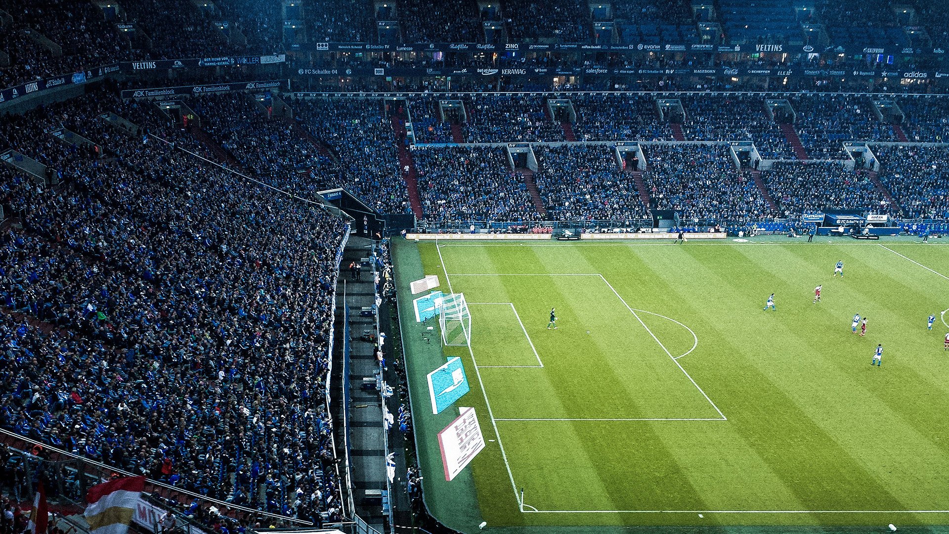 开云网页-俱乐部青训人才流失严重，职业俱乐部青训梯队完整